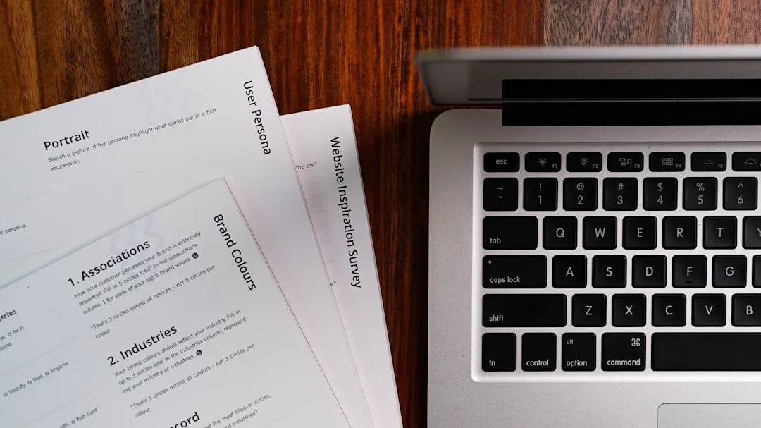 CV och personligt brev som skrivs på dator